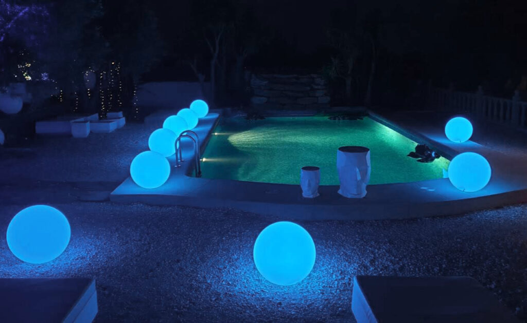Tipos de Iluminación Exterior: Opciones para Destacar tu Espacio