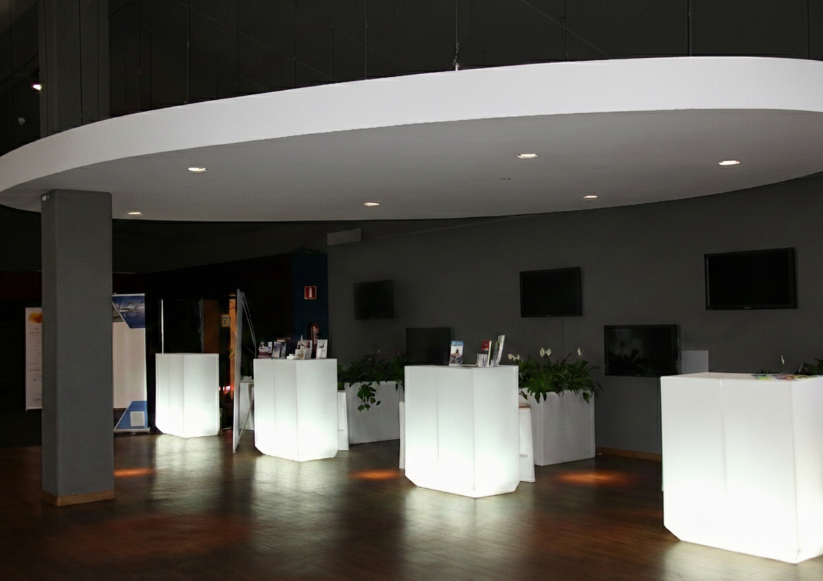 Tendencias de diseño y mobiliario para stands en ferias 2026