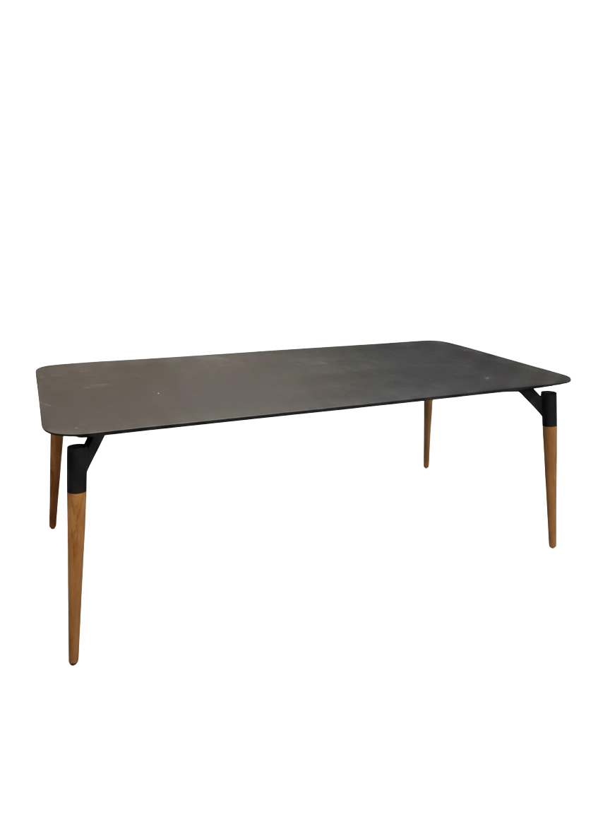 0d696596-01bc-4003-a5f0-4dc6aa2b0737